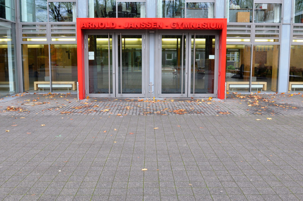 Drainpflaster in grau