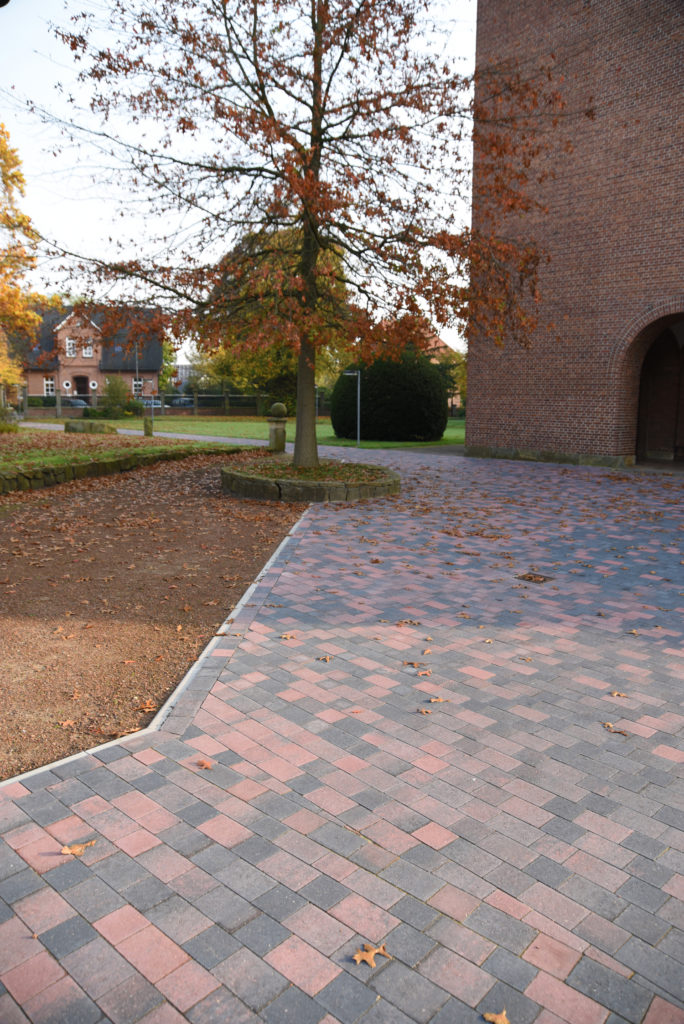 Landstrasse II in glutfarben